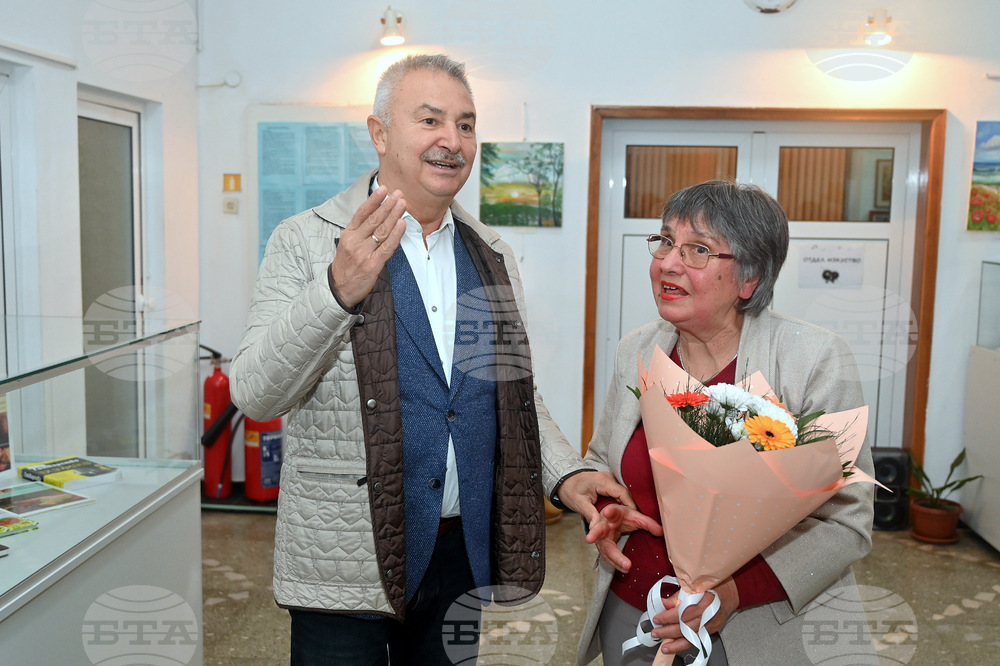 Монтана - Живка Младенова - изложба