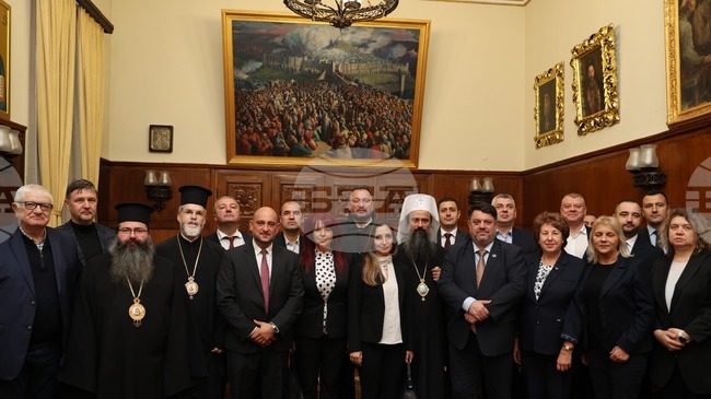 Среща на патриарх Даниил с парламентарната група на "БСП - Обединена левица" се състоя в Синодалната палата