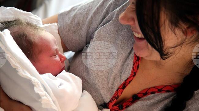 ХИНА: Хърватия отчита 1% ръст на раждаемостта през последните четири месеца