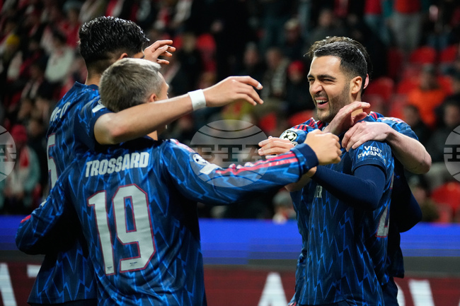 Английските клубове са в позиция да превземат Шампионската лига по футбол през настоящия сезон