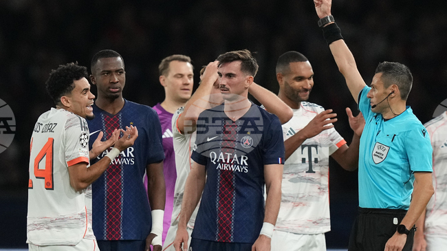 Луис Диас не се извини за нарушението си срещу Ашраф Хакими, горд е от представянето на съотборниците си