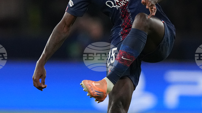 Нуно Мендеш от Пари Сен Жермен ще пропусне дербито с Монако заради контузия на бедрото