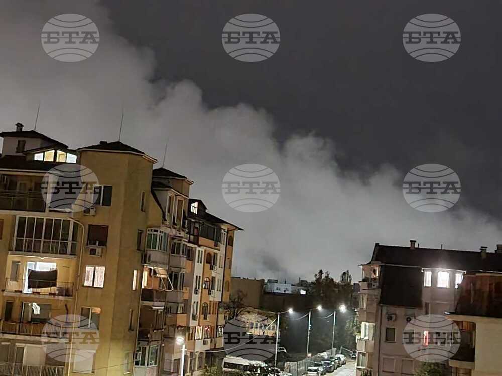 Изпарения и миризми от комините на дървопреработвателен завод във Велико Търново причиниха тревога на жителите на града тази вечер