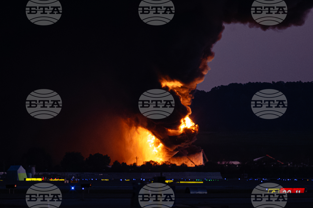 APTOPIX Louisville UPS Plane Crash
