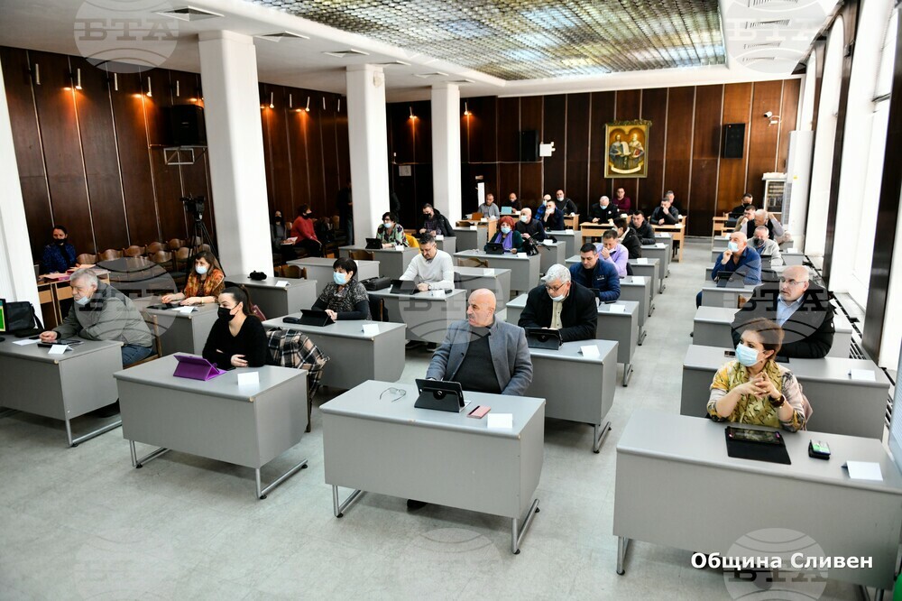 Част от спортната зала „Васил Левски“ в Сливен ще бъде предоставена за Ситуационен център за бежанците от Украйна