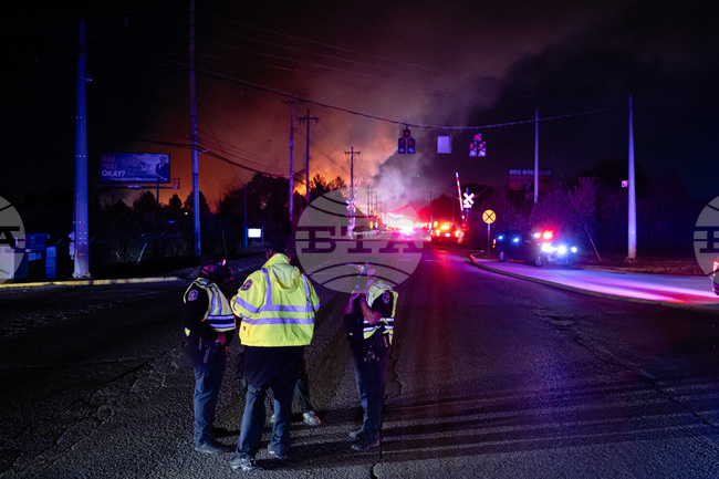 Откриха "черните кутии" от самолета, който се разби в Кентъки и отне живота на най-малко 12 души 