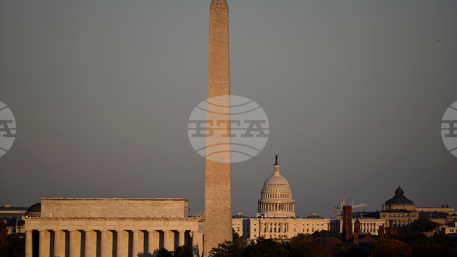 Спирането на дейността на федералните агенции в САЩ вече е най-дългото в историята 