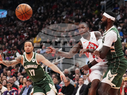 Bucks Raptors Basketball