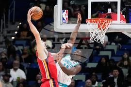 Hornets Pelicans Basketball