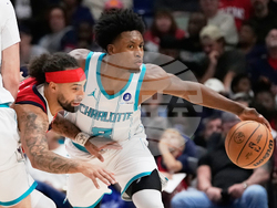 Hornets Pelicans Basketball