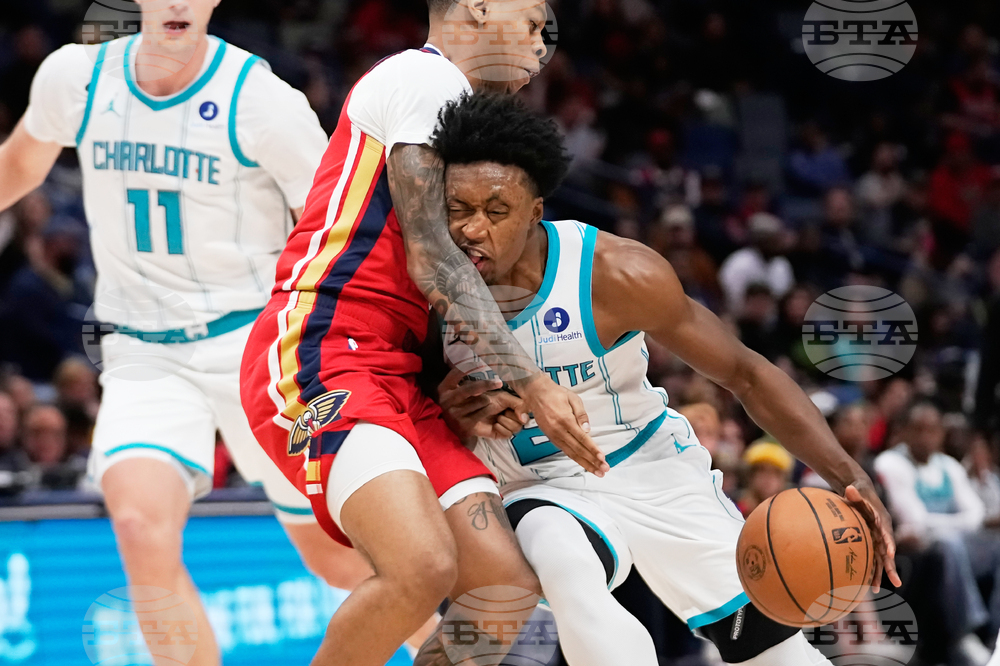 APTOPIX Hornets Pelicans Basketball