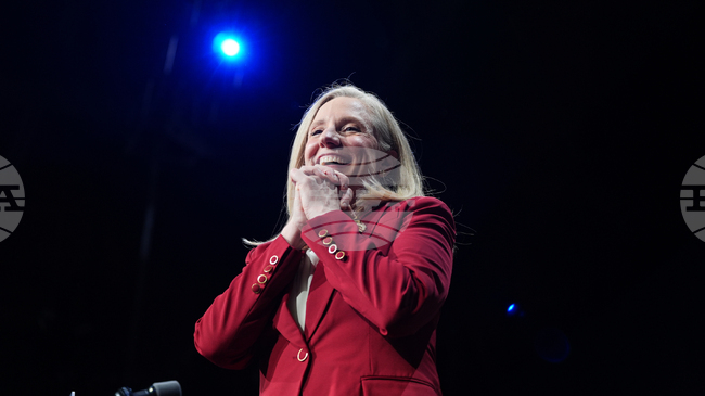 Демократката Абигейл Спанбъргър спечели историческа победа в изборите за губернатор на щата Вирджиния 