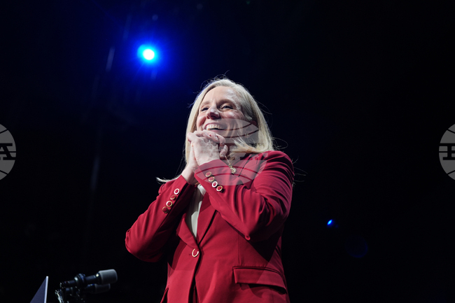 Демократката Абигейл Спанбъргър спечели историческа победа в изборите за губернатор на щата Вирджиния 