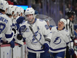 Lightning Avalanche Hockey