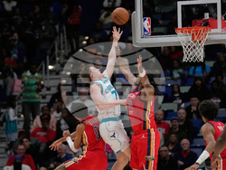 Hornets Pelicans Basketball