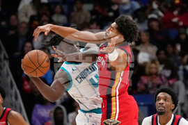 Hornets Pelicans Basketball
