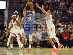 Suns Warriors Basketball