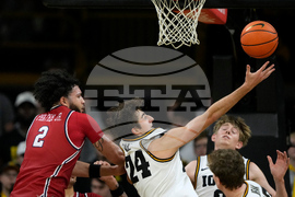 Robert Morris Iowa Basketball