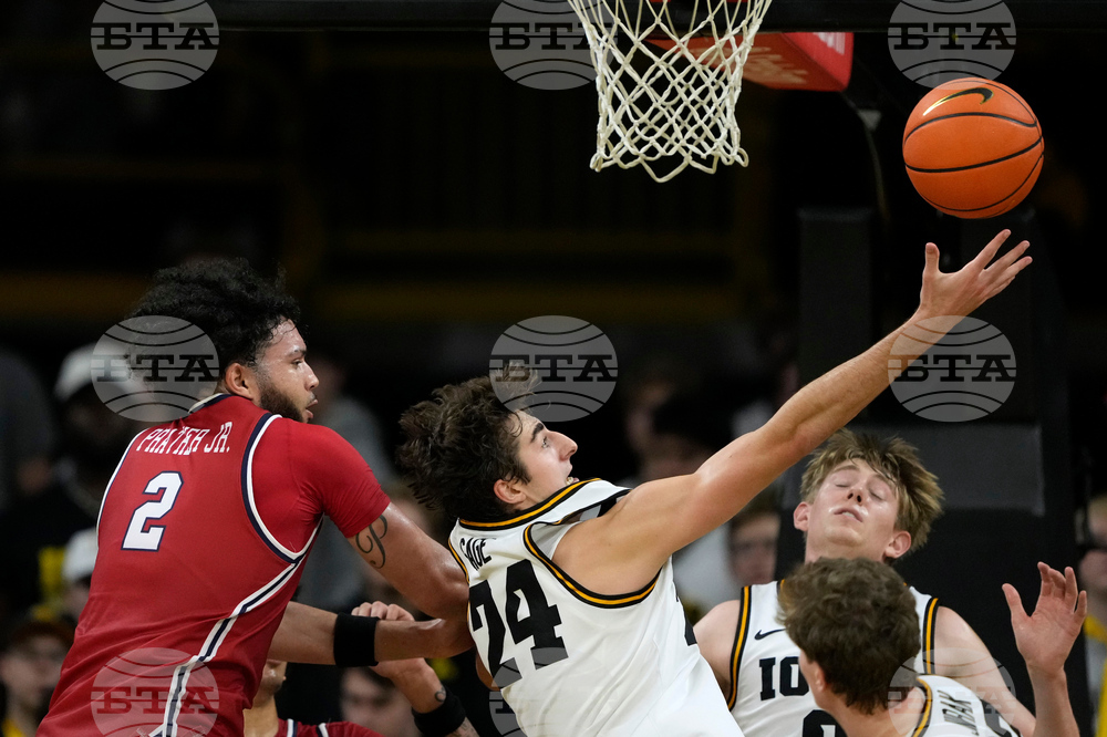 Robert Morris Iowa Basketball