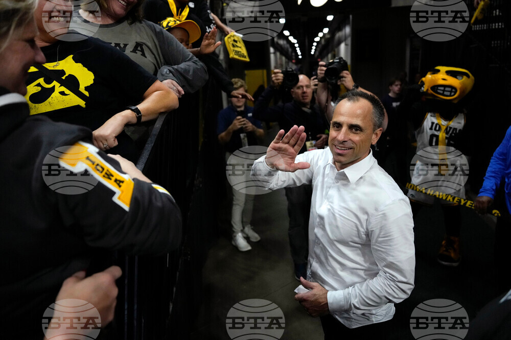 Robert Morris Iowa Basketball