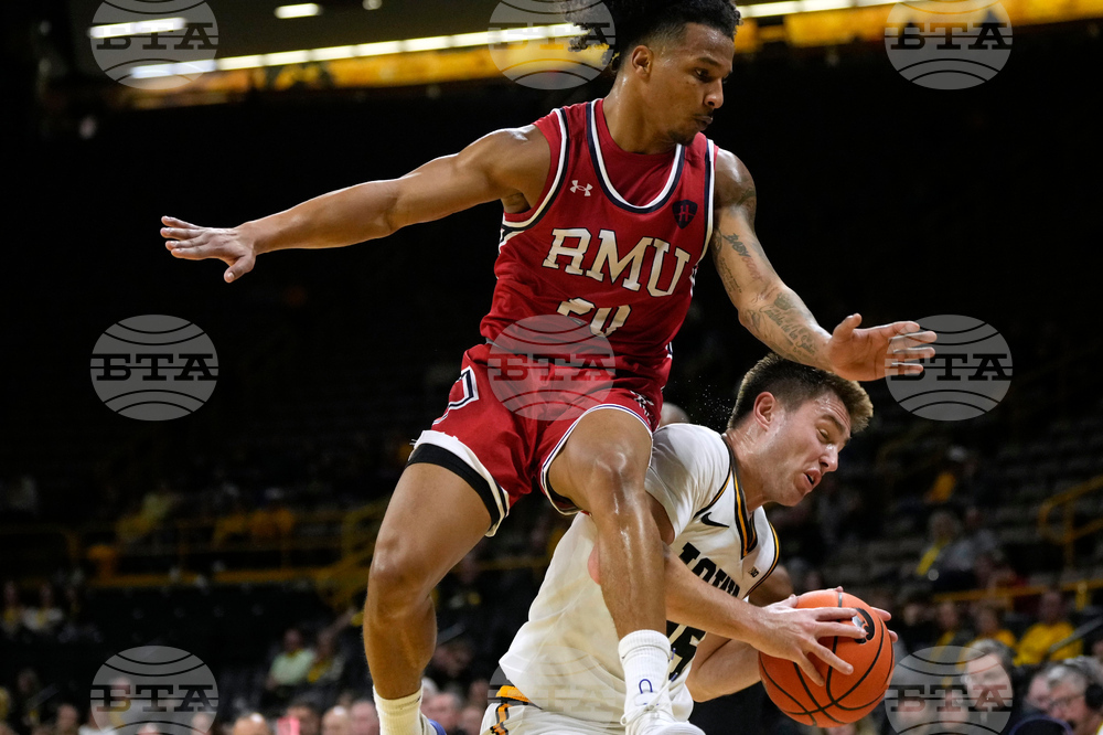 Robert Morris Iowa Basketball
