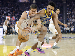 Suns Warriors Basketball