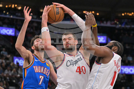 Thunder Clippers Basketball