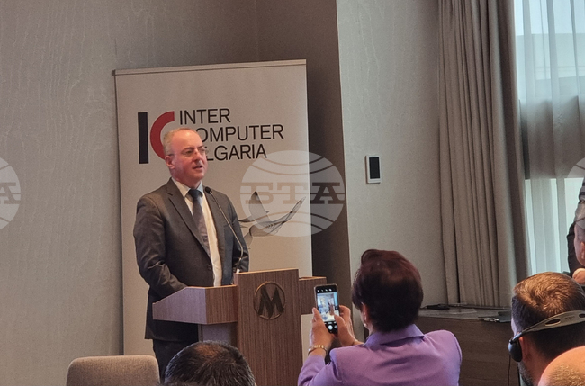 Energy Forum Stresses Smart Grids, Modernization, and Economic Benefits of Green Transition