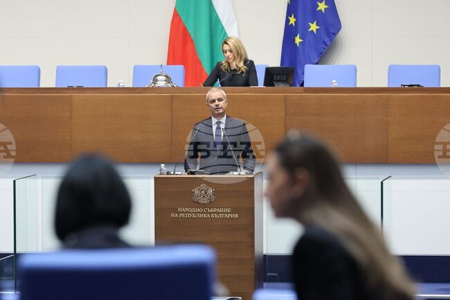 От "Възраждане" заявиха, че ще подготвят промени в Закона за движение по пътищата, с които да се премахне средната скорост