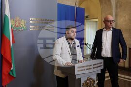 Конфедерация на независимите синдикати в България (КНСБ) - брифинг