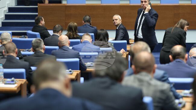 Парламентът отхвърли проекторешението на „Възраждане“ за създаване на временна комисия за строителството и финансирането на хотел „Хаяши” в София 