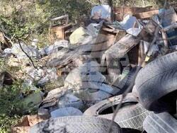 Шумен - незаконно сметище - почистване