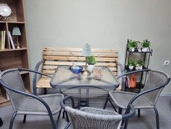 Плевен - библиотека „Христо Смирненски“ - пространство „Мисловна спирка“