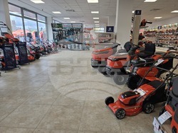 Плевен - „Дкар консулт търговски център“