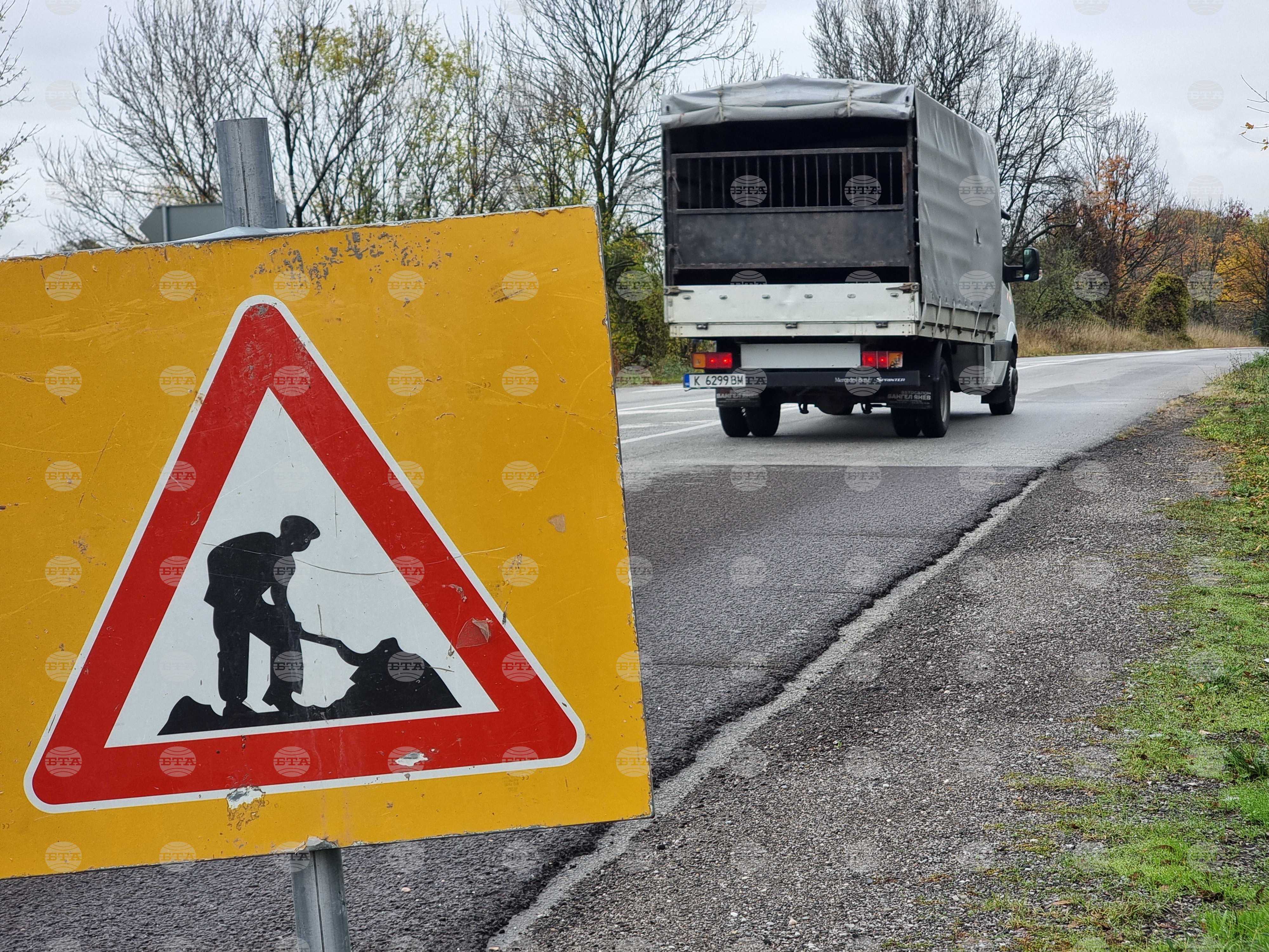 Road infrastructure agency suspends repair work on roads to black sea and border crossings with greece 2026 | 2026 world news from bulgaria - balgarianovinite. Com 20251105 110010 2026 world news from bulgaria balgarianovinite. Com the road infrastructure agency (ria) announced on monday that road repair work has been... Road infrastructure agency suspends repair work on roads to black sea and border crossings with greece 2026 българия новините balgarianovinite. Com 2026-06-29 11:24:29 road infrastructure agency suspends repair work on roads to black sea and border crossings with greece 2026 investigative journalism and investigative reporting news agency burgas bulgaria