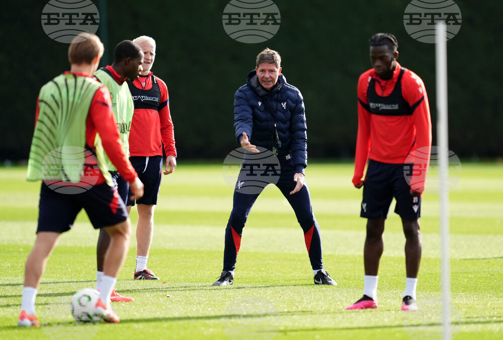 Оливър Гласнер прави крачка по крачка с Кристъл Палас