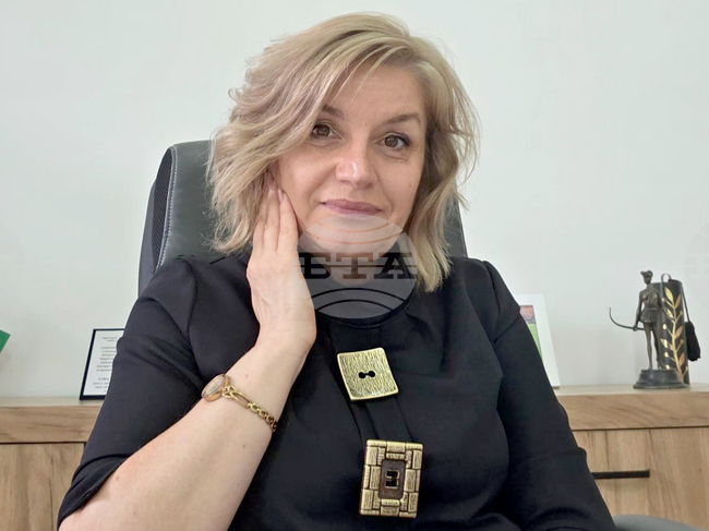 Директорът на ПМГ „Атанас Радев“ – Ямбол: Математиката не е просто предмет, а начин на мислене и основа на всички останали науки