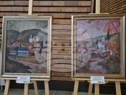 Сливен - благотворителна изложба