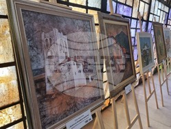 Сливен - благотворителна изложба