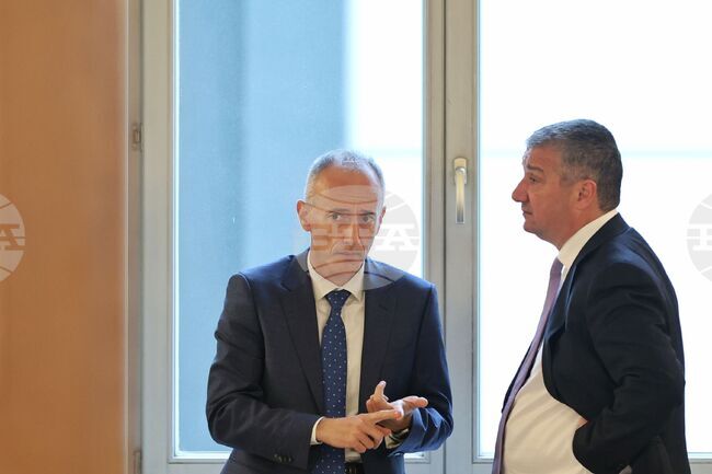 Положителни са данните за приетите студенти най-вече в инженерно-техническите професионални направления, каза министър Красимир Вълчев