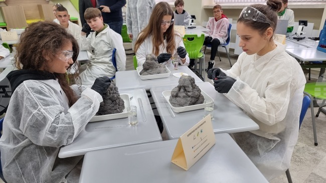 Нов STEM център отвори врати в Основно училище "Хан Аспарух" в Добрич