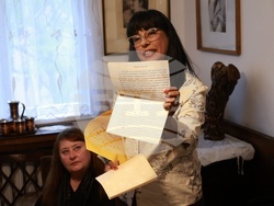 Дом „Дора Габе“ - „Ваня Петкова“ - награждаване