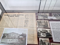 Разград - библиотека - изложба