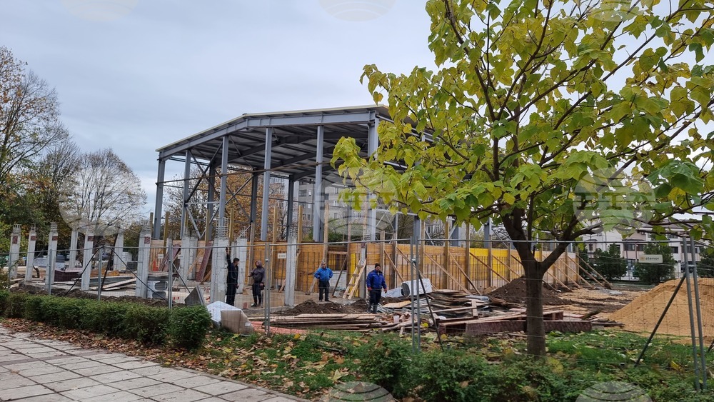 Добрич - училище - физкултурен салон - изграждане