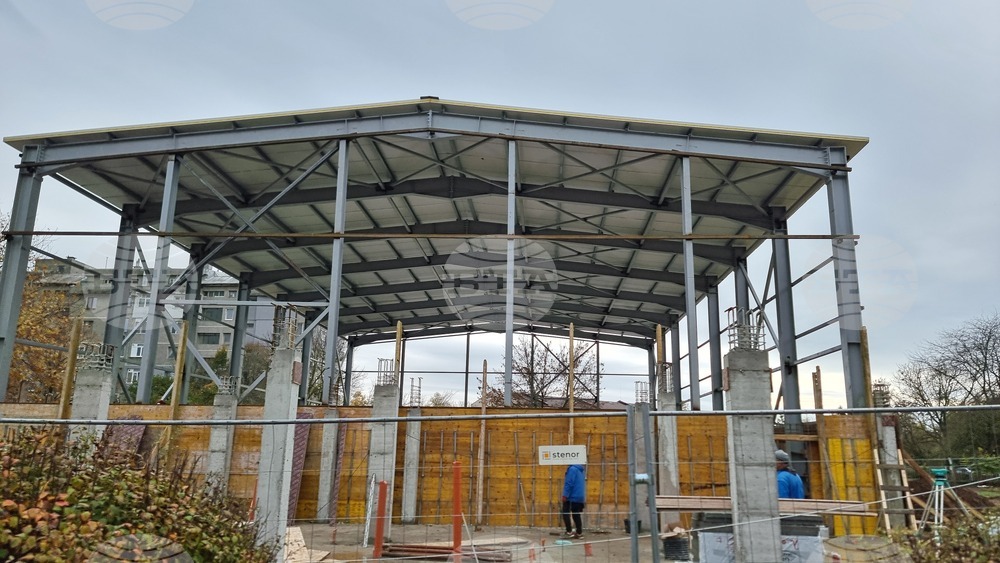 Добрич - училище - физкултурен салон - изграждане