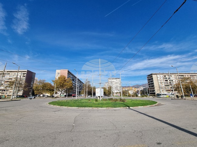 Нарастват разрешителните за строеж и започнатото строителство в област Сливен през третото тримесечие на 2025 г. 