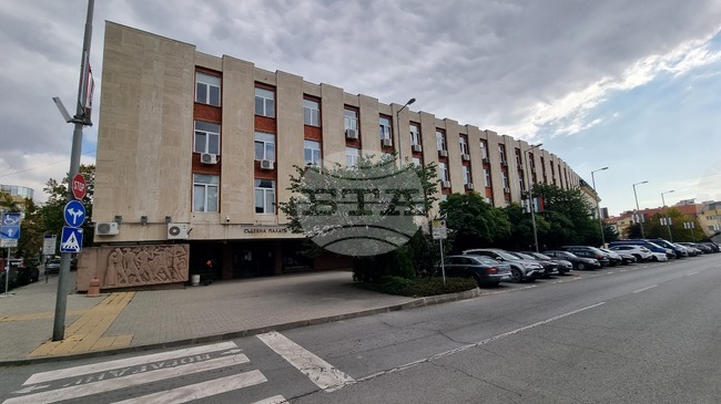 В Съдебната палата – Сливен вече функционира специална регистратура за хора с двигателни затруднения и майки с малки деца 