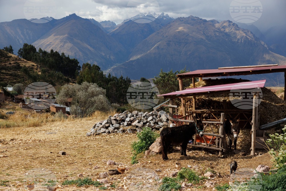 Peru Salt Mines Photo Gallery