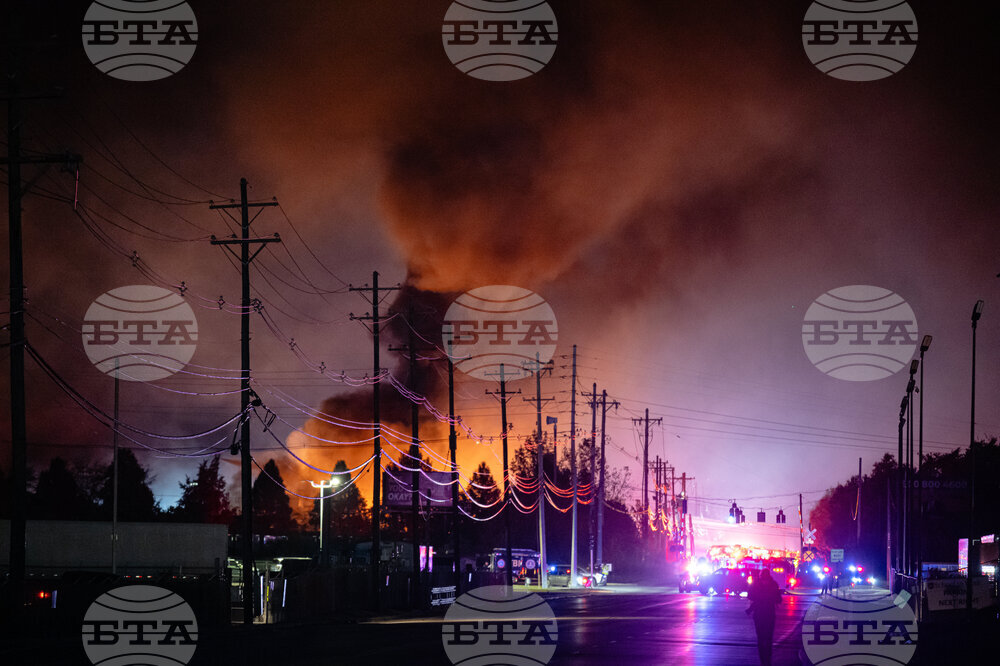APTOPIX Louisville UPS Plane Crash