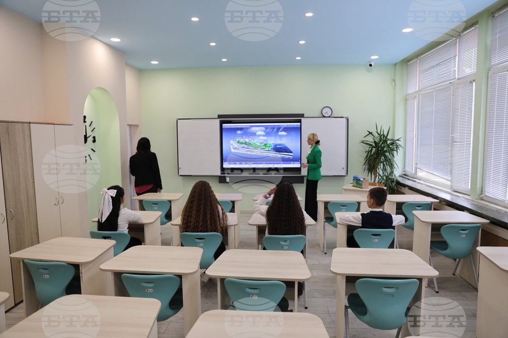 Благоевград - Седмо СУ „Кузман Шапкарев“ - СТЕМ кабинети - откриване